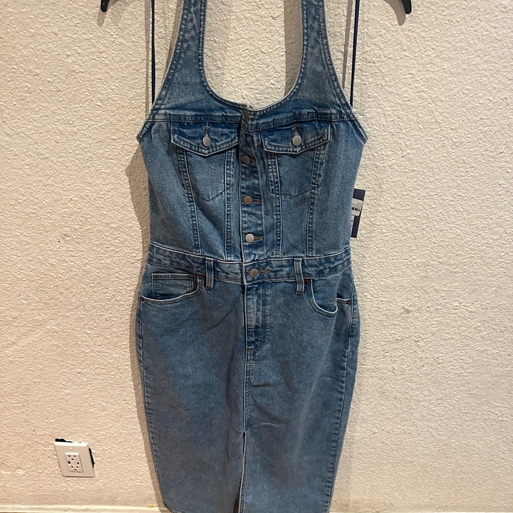 Universal Thread Blue Denim Midi Dress 4 & 6